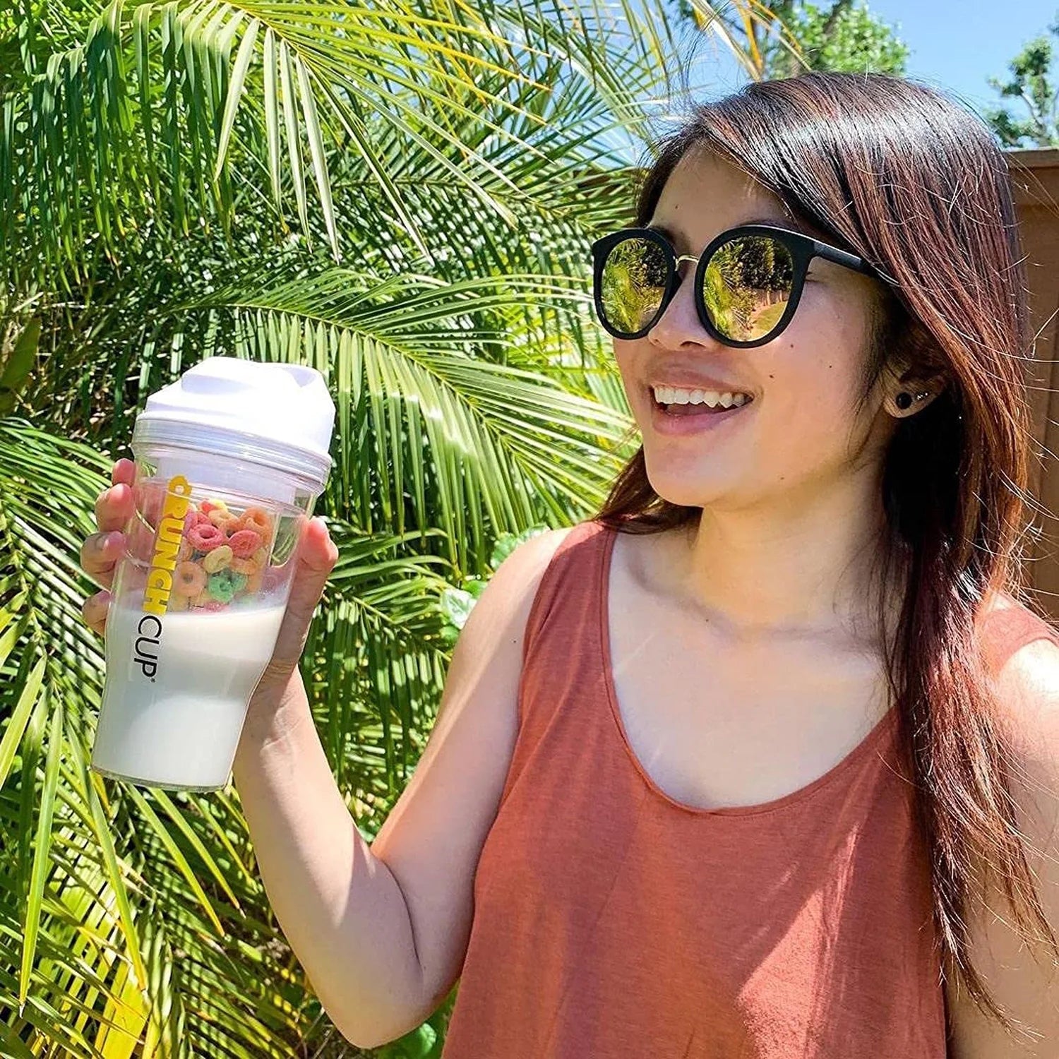 XL White: Portable Plastic Cereal Cup for Breakfast on the Go, Bpa-Free & Dishwasher-Safe